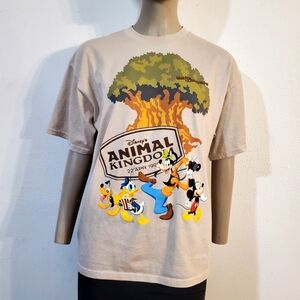 Vintage Walt Disney World Parks T-shirt size XL (youth)Animal Kingdoms